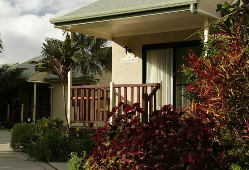 هتل Governors Lodge Resort