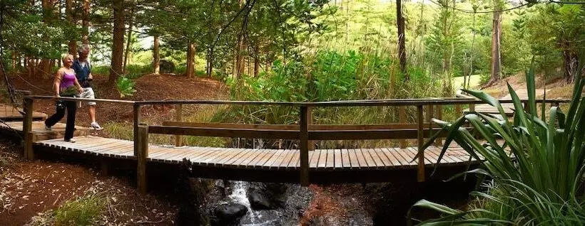 هتل Governors Lodge Resort