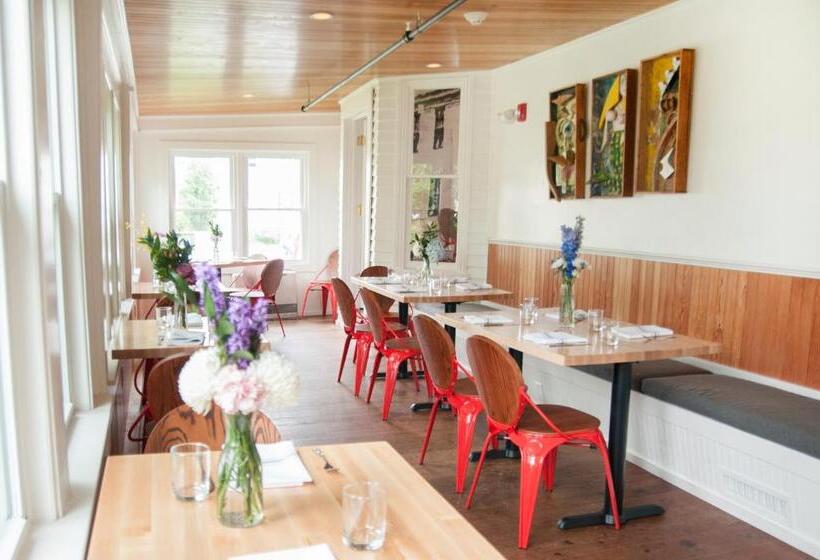 فندق Higgins Beach Inn