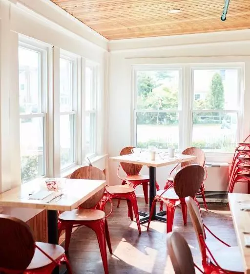 فندق Higgins Beach Inn