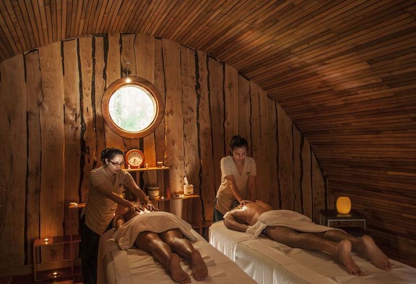 Hotel Huilo Huilo Nawelpi Lodge