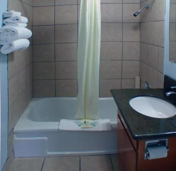 호텔 The Inn At Salmon Creek