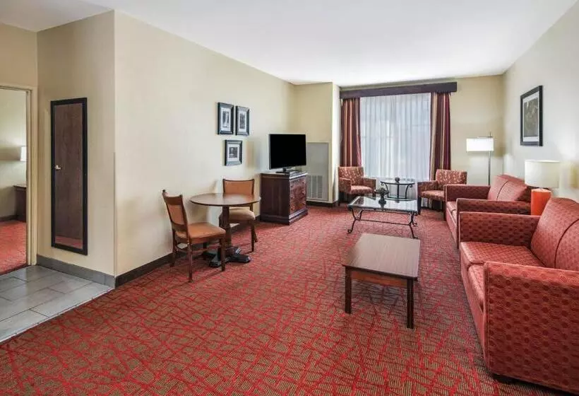 Otel La Quinta By Wyndham Oxford Anniston