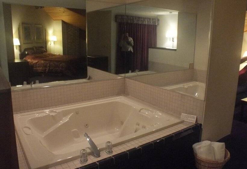 Отель Quality Express Inn & Suites