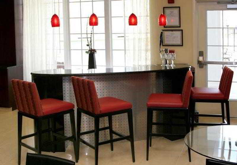 Отель Residence Inn By Marriott Chapel Hill