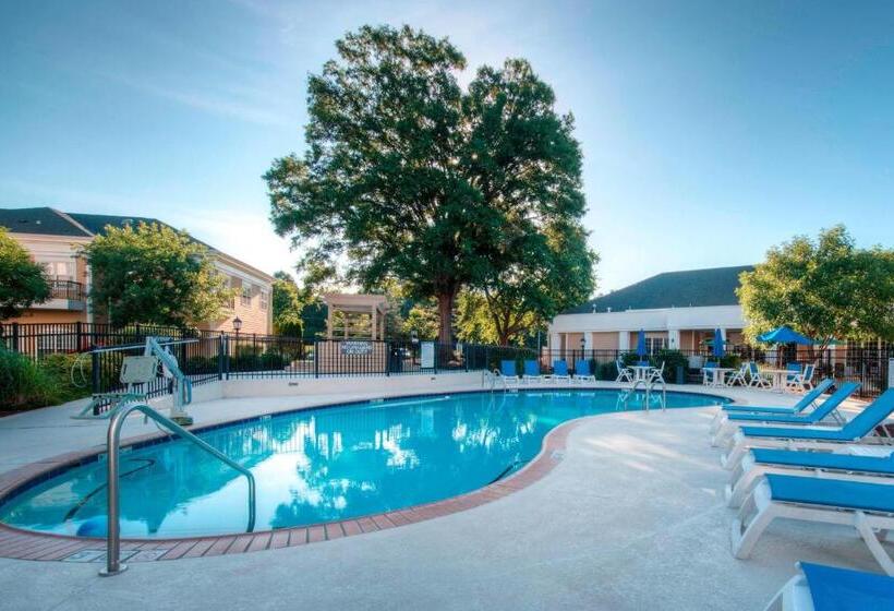 Отель Residence Inn By Marriott Chapel Hill