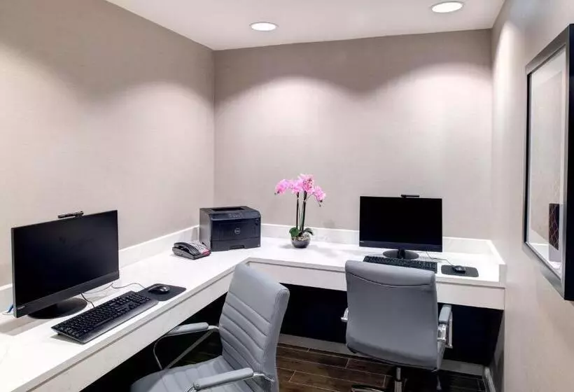 Отель Residence Inn Columbia Northeast/fort Jackson Area