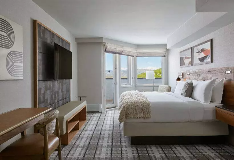 Отель Viewline Resort Snowmass, Autograph Collection