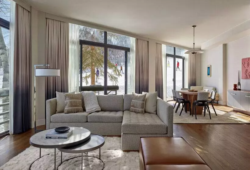 Отель Viewline Resort Snowmass, Autograph Collection