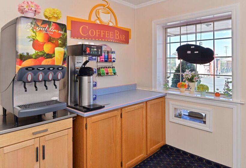 Мотель Americas Best Value Inn & Suites Klamath Falls