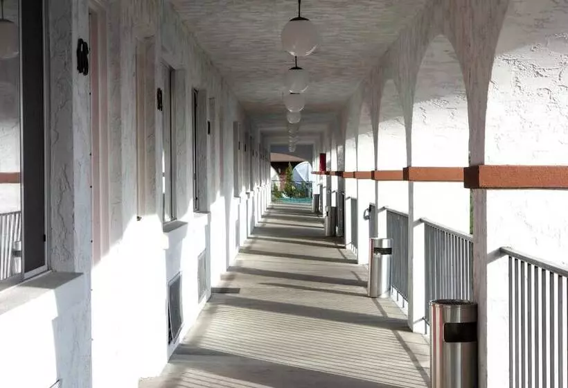 モーテル Cabana Inn  Boise