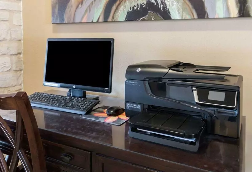 Motel 6 Junction, Texas   Llano River