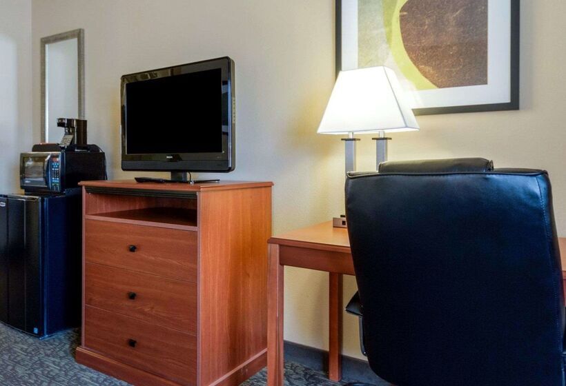 Motel 6 Junction, Texas   Llano River