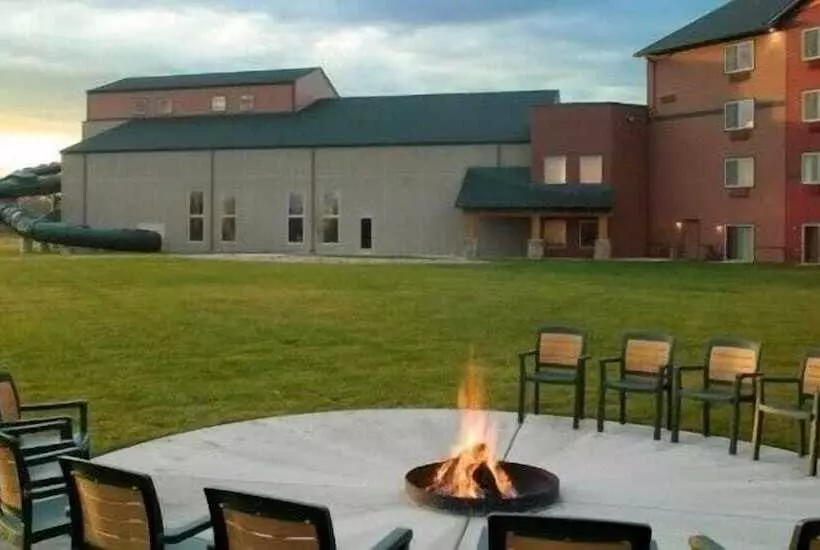 Курорт Lodge At Brainerd Lakes