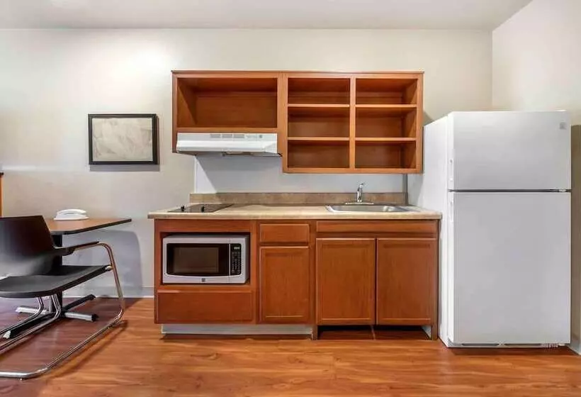 Extended Stay America Select Suites  Fayetteville  I49