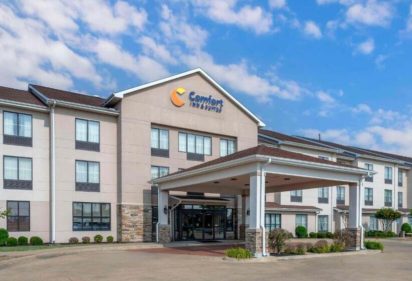 호텔 Comfort Inn & Suites