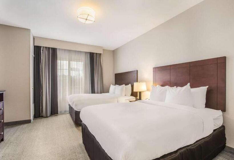 ホテル Comfort Inn & Suites