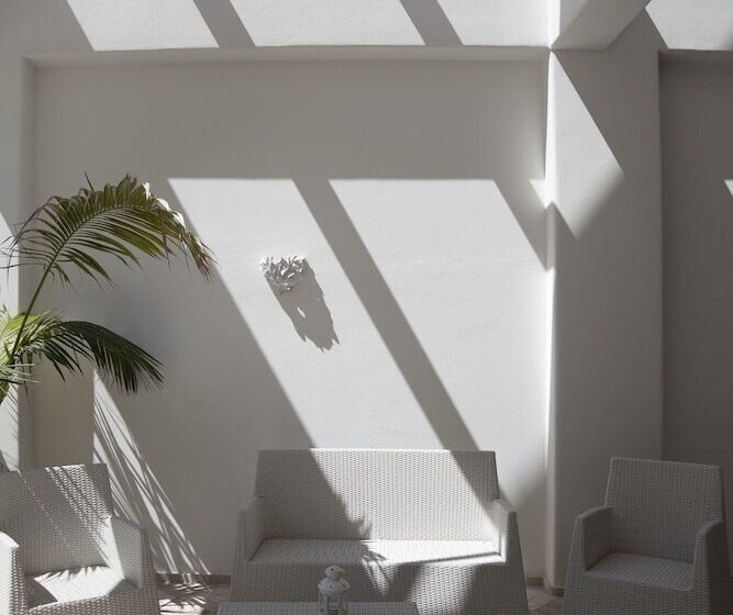 בית מלון כפרי Cutimare   Aeolian Charme