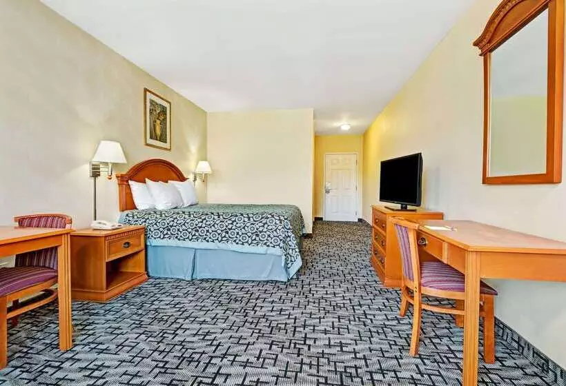 Отель Econo Lodge Bethel Danbury