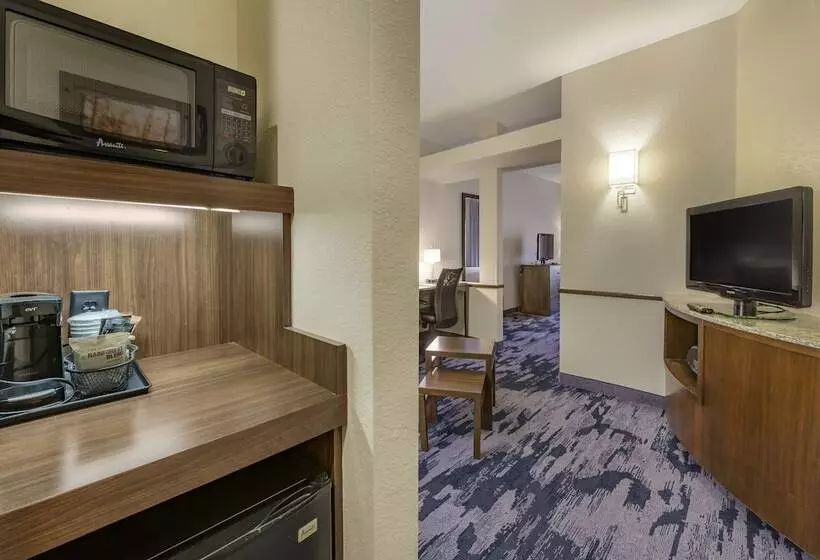 酒店 Fairfield Inn & Suites By Marriott Slippery Rock