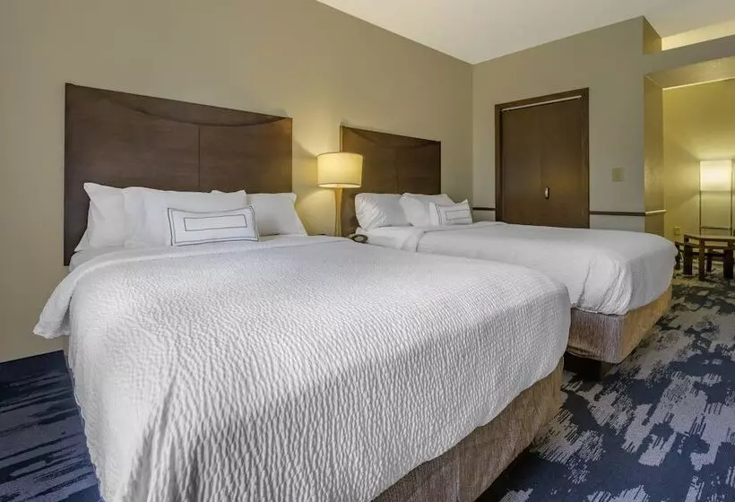 酒店 Fairfield Inn & Suites By Marriott Slippery Rock