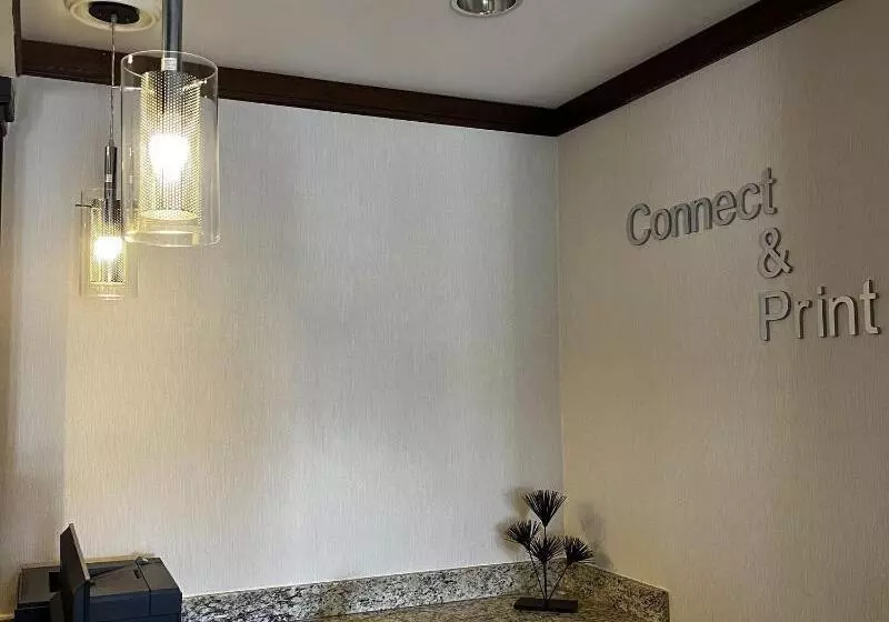 酒店 Fairfield Inn & Suites By Marriott Slippery Rock