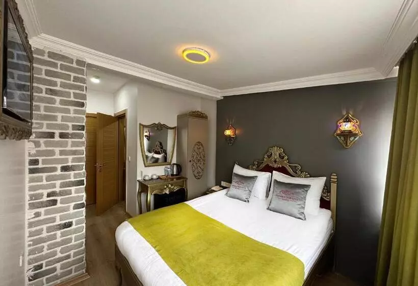 Ethnica Hotel Old City