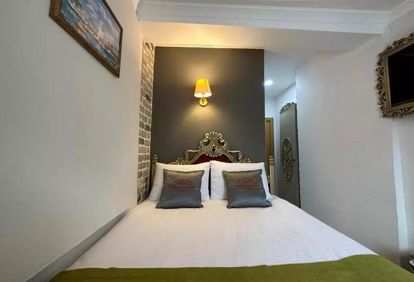 Ethnica Hotel Old City