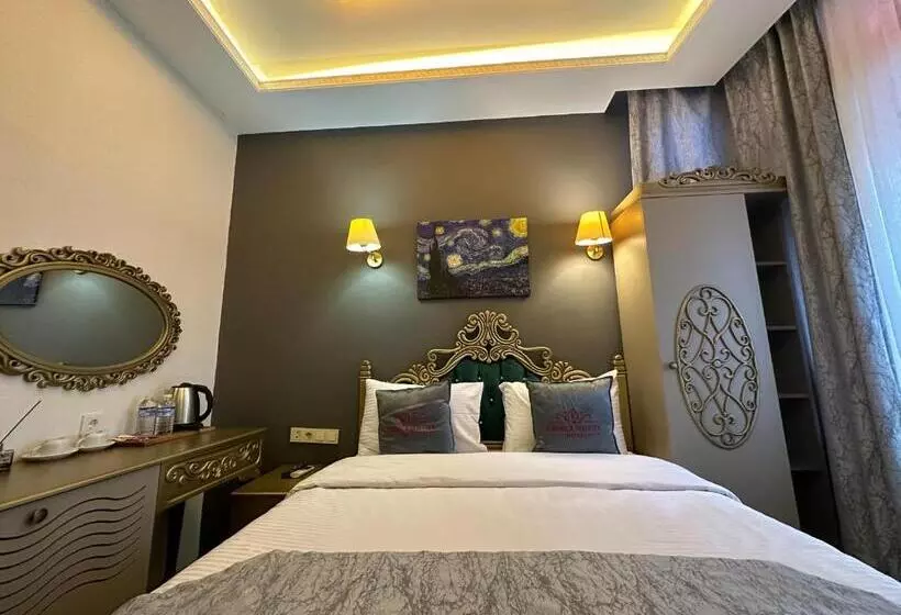 Ethnica Hotel Old City