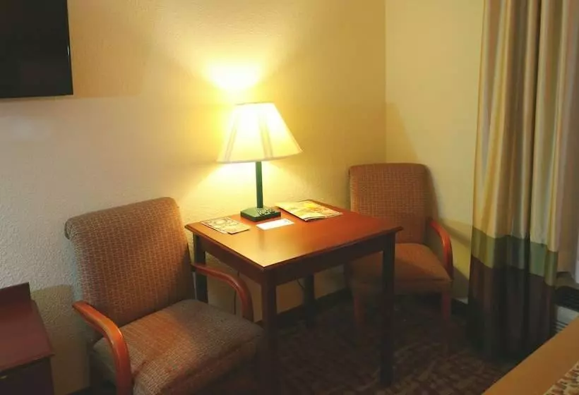 ホテル Jefferson Inn Dandridge