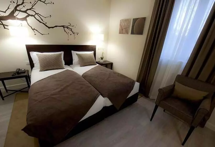 호텔 Primavera Perfume