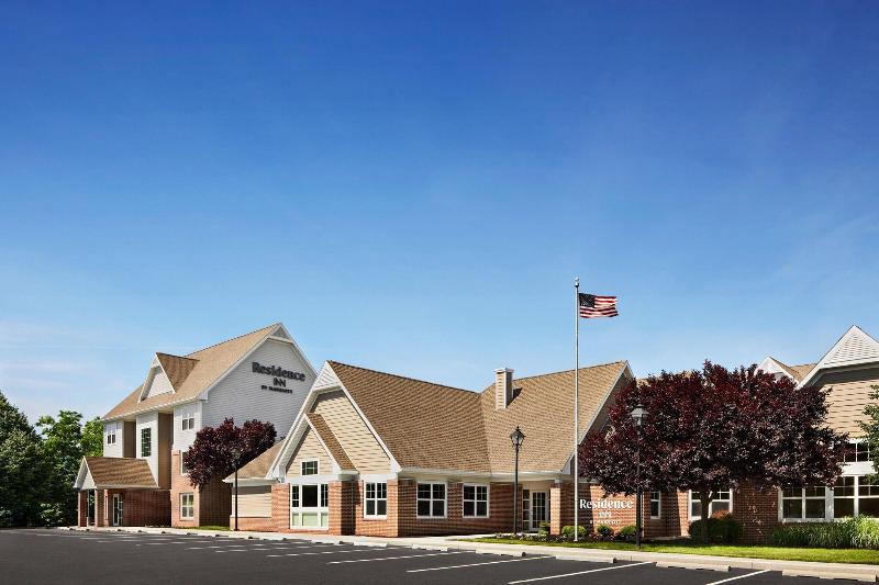 Отель Residence Inn By Marriott Harrisburg Carlisle