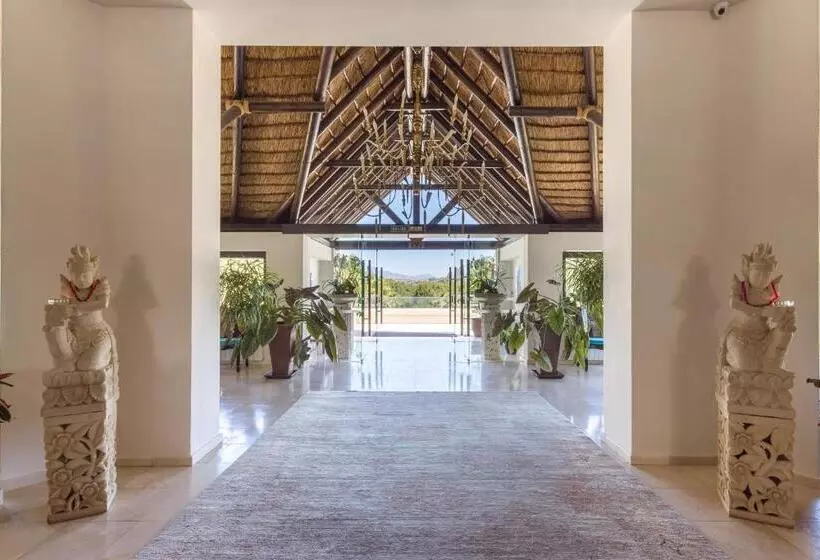 ホテル Shanti Som