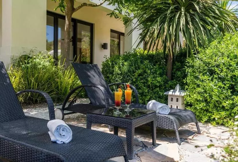 ホテル Shanti Som