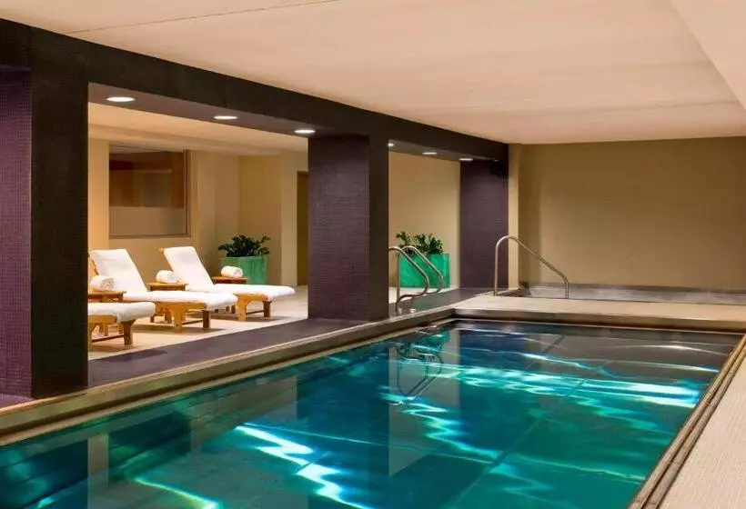 בית מלון כפרי The Westin Minneapolis