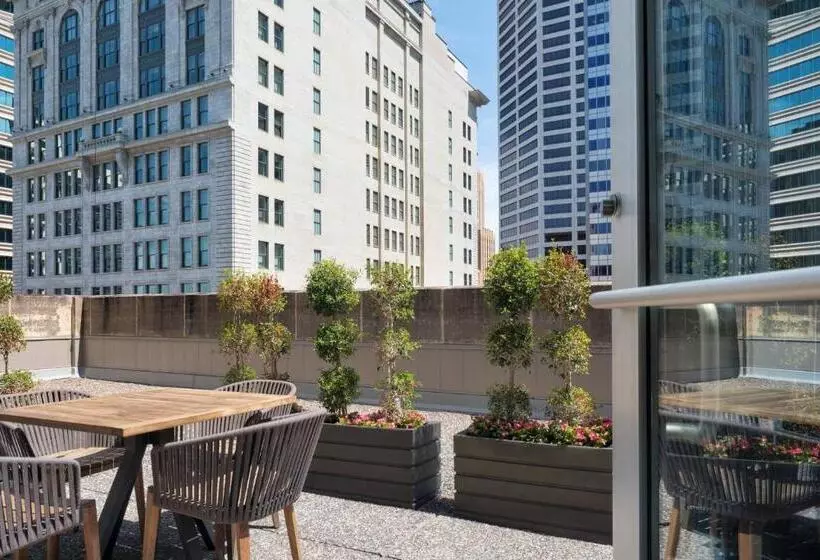 בית מלון כפרי The Westin Minneapolis