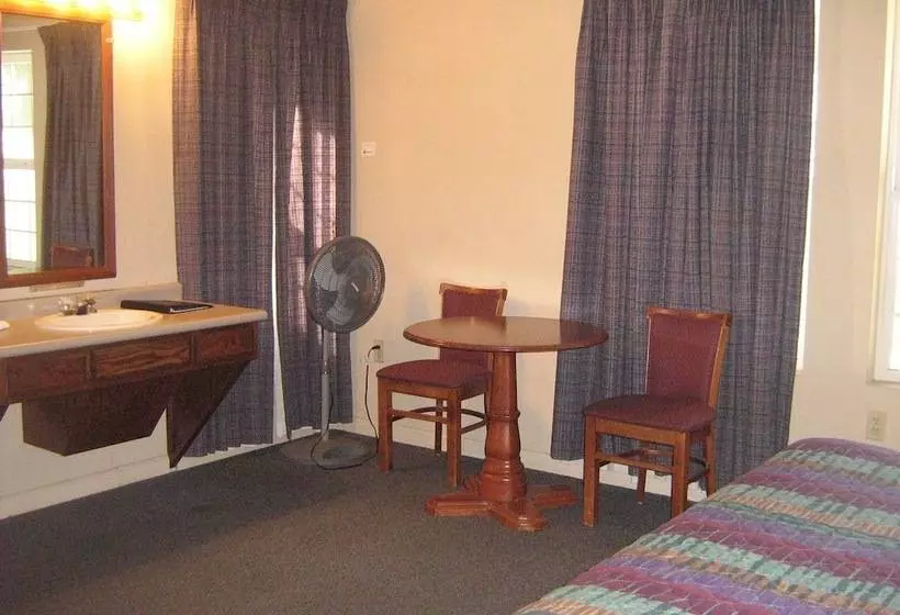 Отель Westhaven Inn