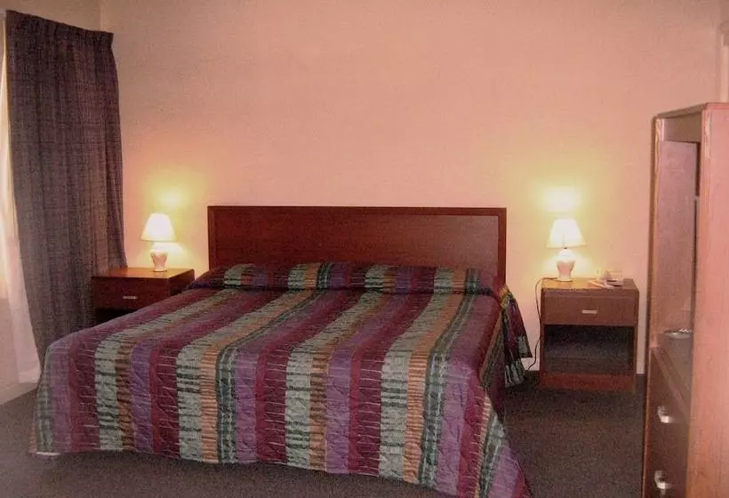 Отель Westhaven Inn