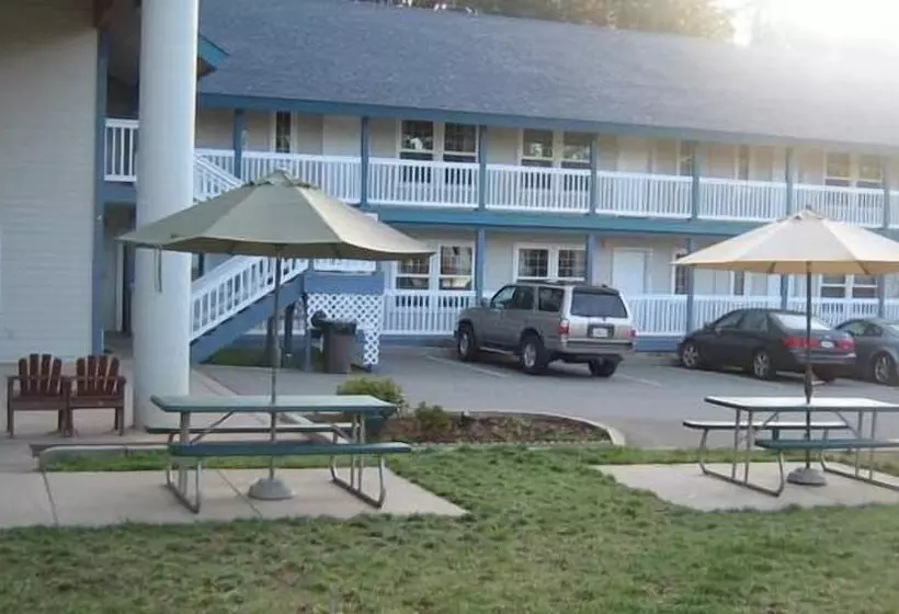 Отель Westhaven Inn