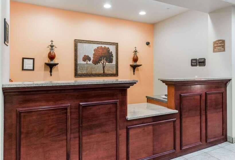 فندق على الطريق Super 8 By Wyndham Rolla