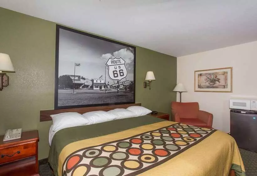 汽车旅馆  Super 8 By Wyndham Rolla