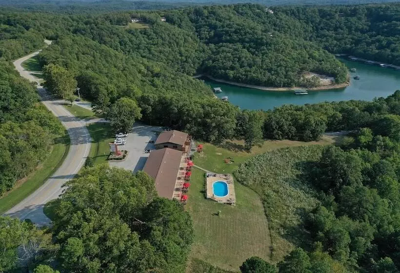 Pointe West Resort Motel