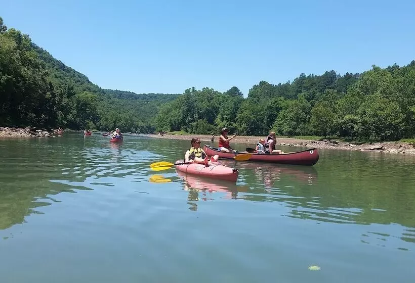 Pointe West Resort Motel