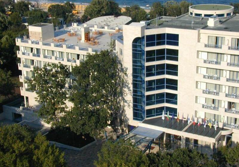Sofia Hotel   All Inclusive & Private Beach