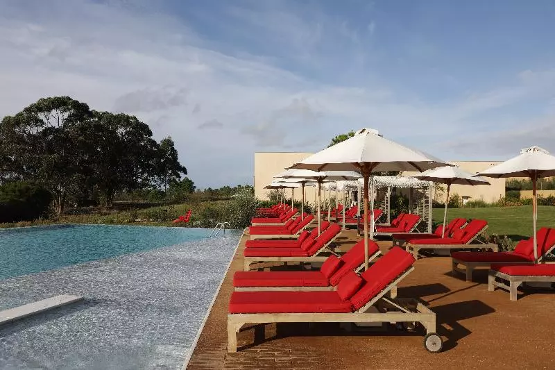 Lomakeskus Praia Do Canal Nature Retreat   Small Luxury Hotels Of The World