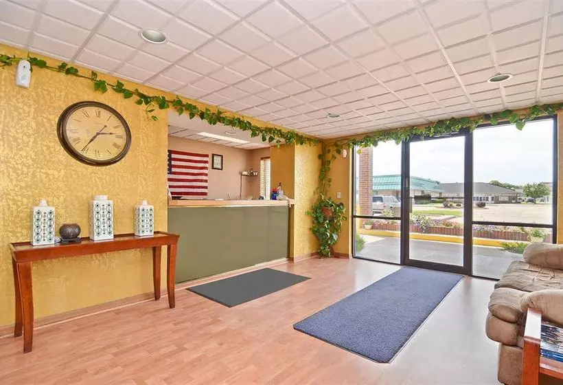 Отель Americas Best Value Inn Columbus