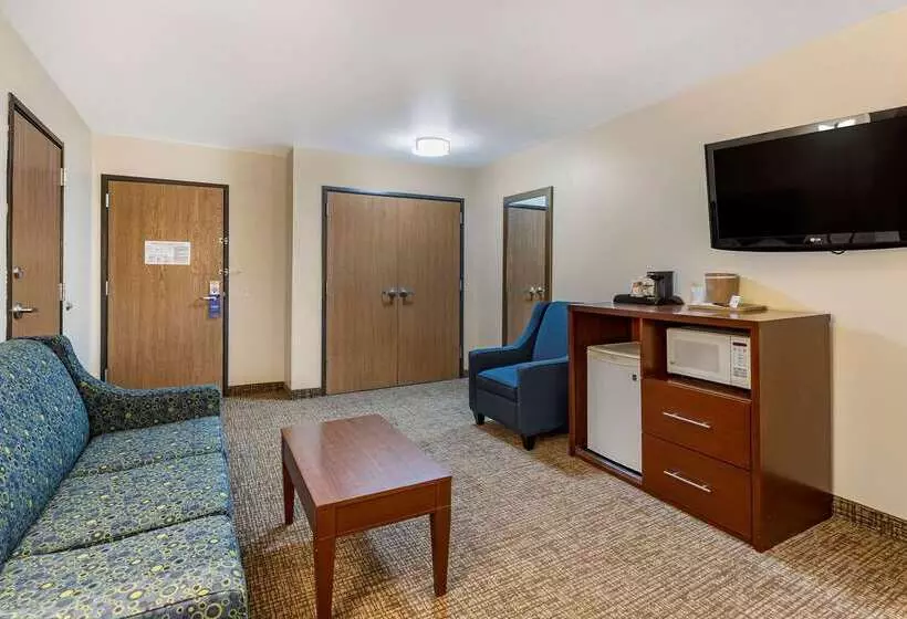 Отель Comfort Inn & Suites Greenville I 70