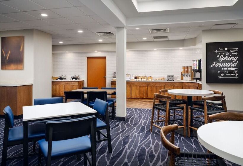 فندق Fairfield Inn & Suites Auburn Opelika