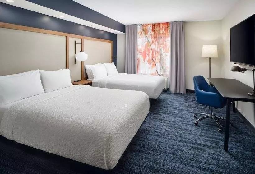 ホテル Fairfield Inn & Suites Auburn Opelika