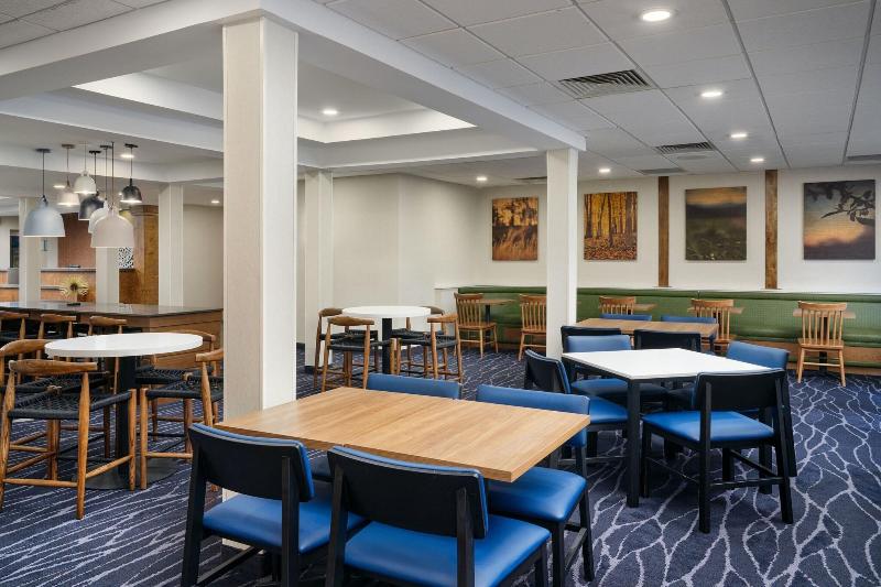فندق Fairfield Inn & Suites Auburn Opelika